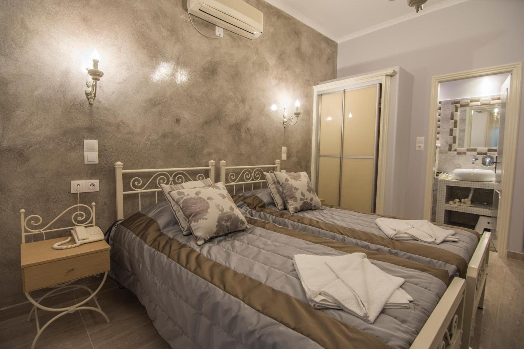 Polydefkis Hotel Kamári Extérieur photo