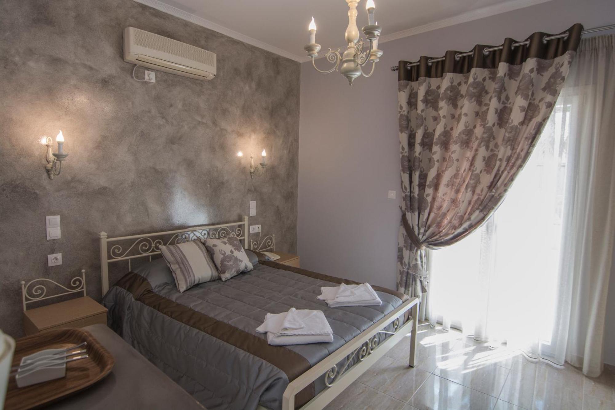 Polydefkis Hotel Kamári Extérieur photo