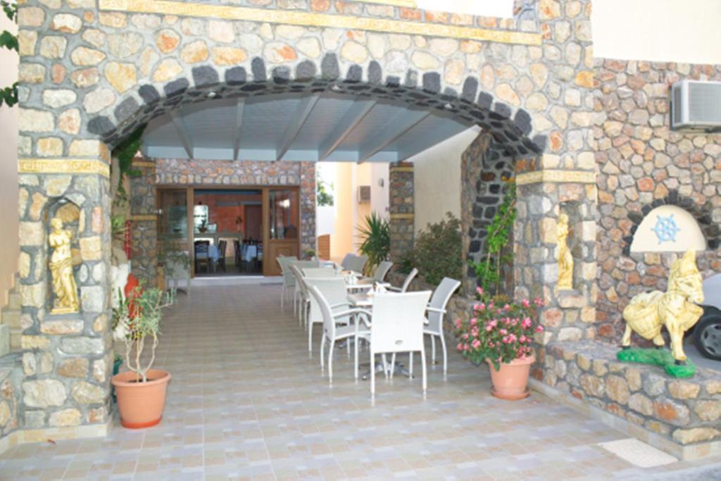Polydefkis Hotel Kamári Extérieur photo